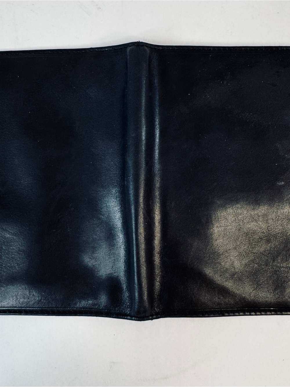 Paul & Taylor Men's Leather Deluxe Hipster Bifold Wallet ID Slots Hand Crafted